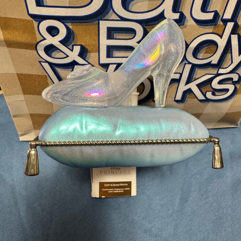 Bath & Body Works - Disney Cinderella Wallflower